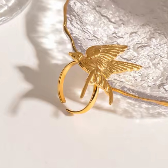 Swallow Peace Bird 18k Gold Stainless Steel Ring, Earrings, Necklace Set - Picture 12 of 17